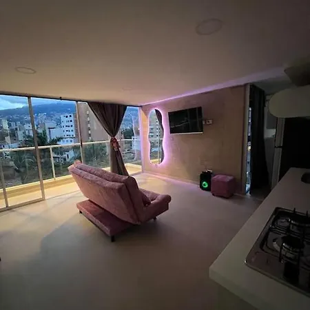 Lindo Apartamento En Laureles Con Piscina 501 Medellin Exterior photo