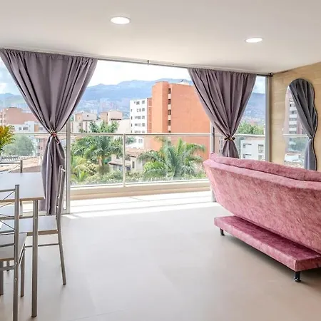 Lindo Apartamento En Laureles Con Piscina 501 Medellin Exterior photo