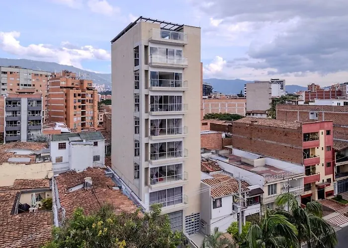 Lindo Apartamento En Laureles Con Piscina 501
