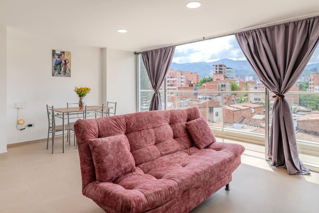 Lindo En Laureles Con Piscina 501 Medellín