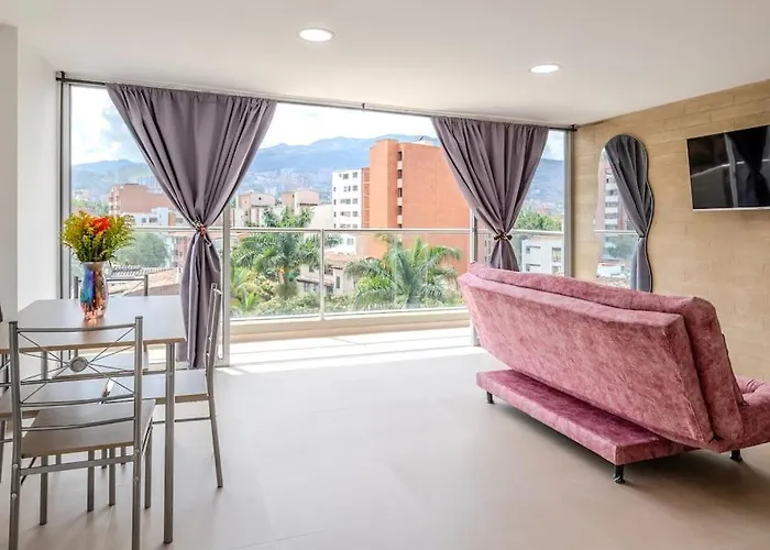 Lindo Apartamento En Laureles Con Piscina 501