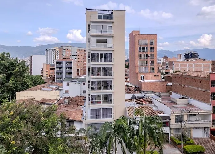 Lindo Apartamento En Laureles Con Piscina 501